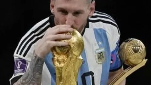 “樊振东、许昕、周恺成功跻身2025年全国乒乓球锦标赛男团八强”