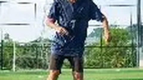 郑钦文网球赛中伤情稳定，无严重问题